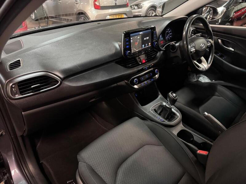 HYUNDAI I30 1.6 CRDi Blue Drive SE Nav 2018