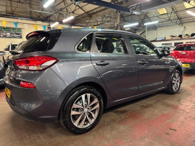HYUNDAI I30 1.6 CRDi Blue Drive SE Nav 2018