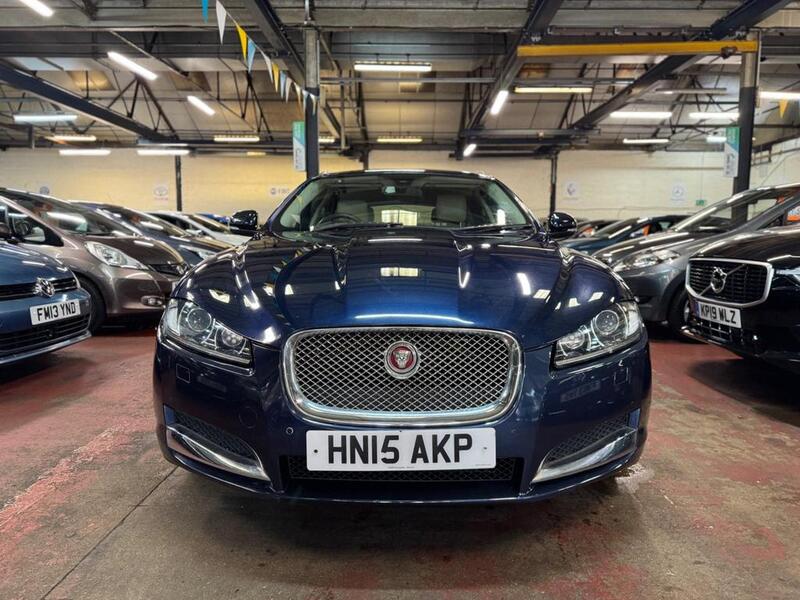 JAGUAR XF 2.2 d Portfolio 2015