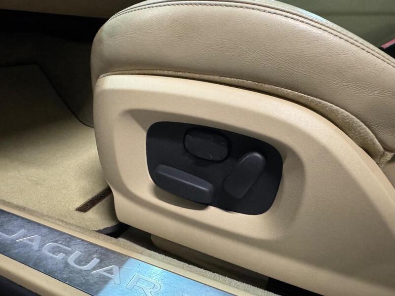 JAGUAR XF 2.2 d Portfolio 2015