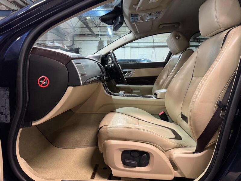 JAGUAR XF 2.2 d Portfolio 2015