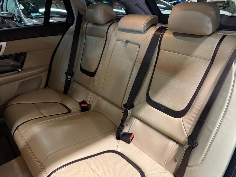JAGUAR XF 2.2 d Portfolio 2015