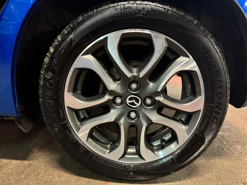 MAZDA MAZDA2 1.5 SKYACTIV-G Sports Launch Edition 2015