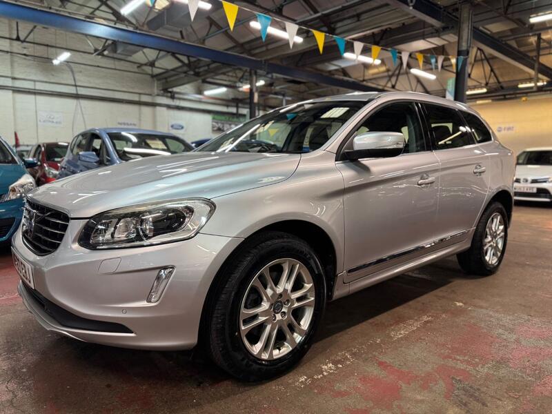 VOLVO XC60 2.0 D4 SE Lux 2013