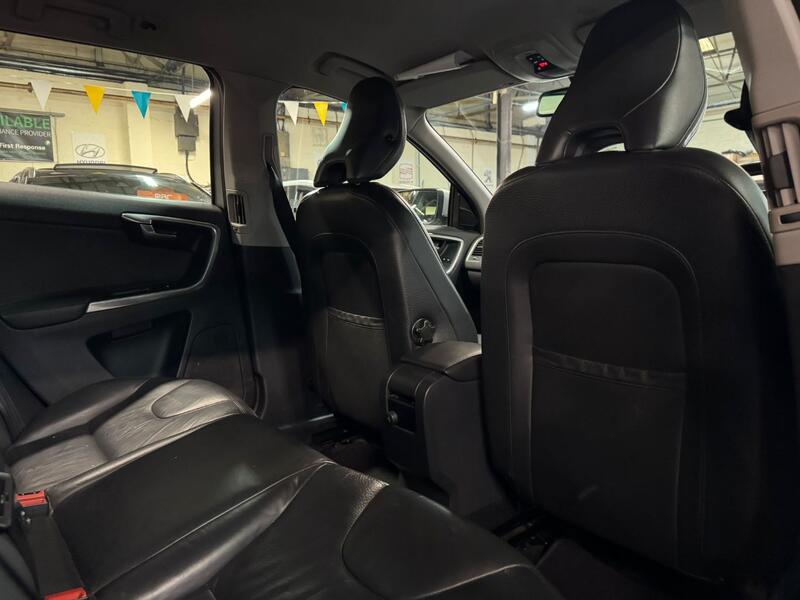 VOLVO XC60 2.0 D4 SE Lux 2013