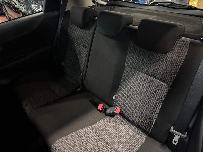TOYOTA YARIS 1.3 Dual VVT-i Icon Plus 2014