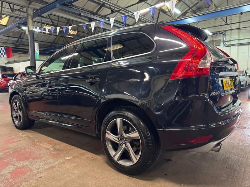 VOLVO XC60 2.4 D4 R-Design Lux Nav 2014