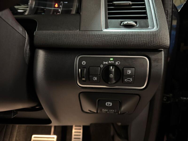 VOLVO XC60 2.4 D4 R-Design Lux Nav 2014
