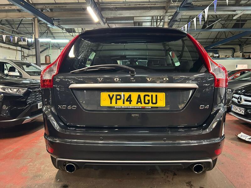 VOLVO XC60 2.0 D4 R-Design 2014