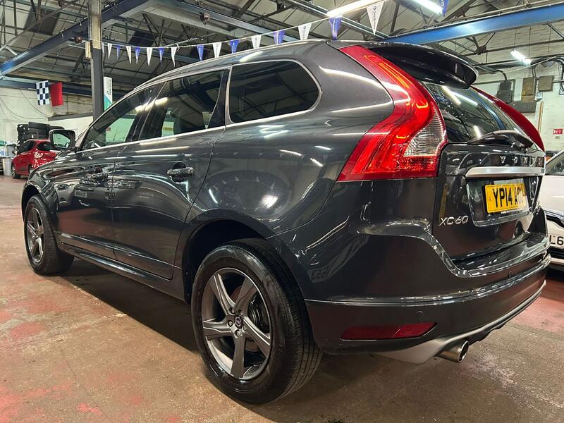 VOLVO XC60 2.0 D4 R-Design 2014