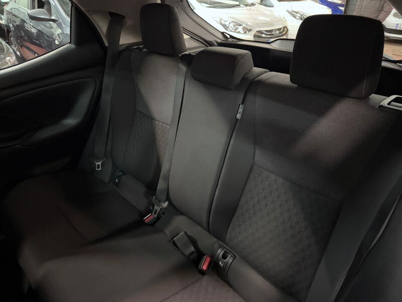 TOYOTA YARIS 1.5 VVT-h Icon 2021