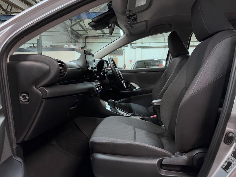 TOYOTA YARIS 1.5 VVT-h Icon 2021