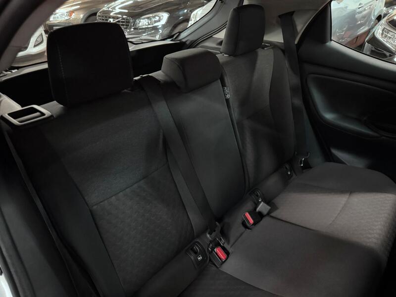 TOYOTA YARIS 1.5 VVT-h Icon 2021