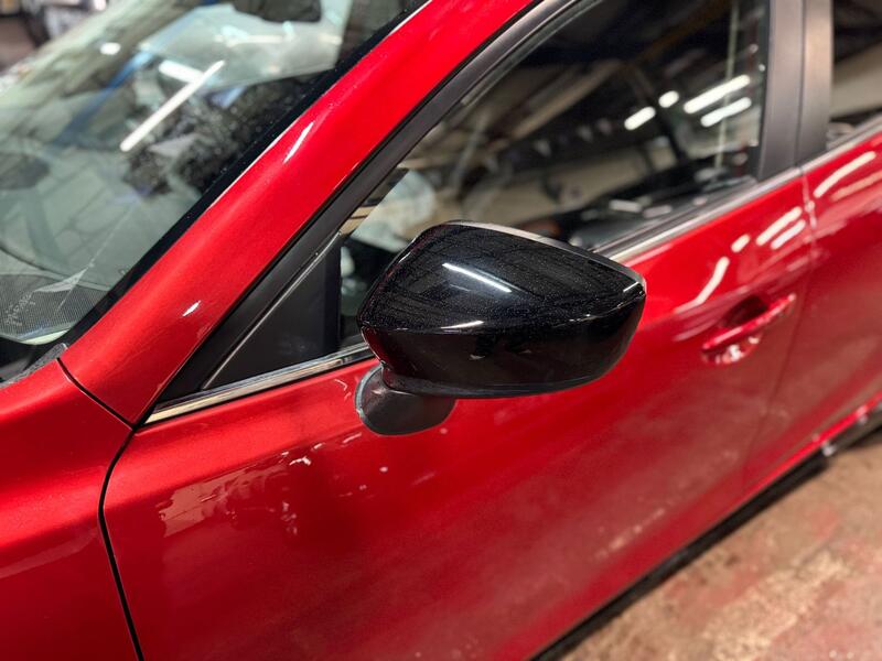 MAZDA MAZDA3 2.0 SKYACTIV-G Sport Black 2016