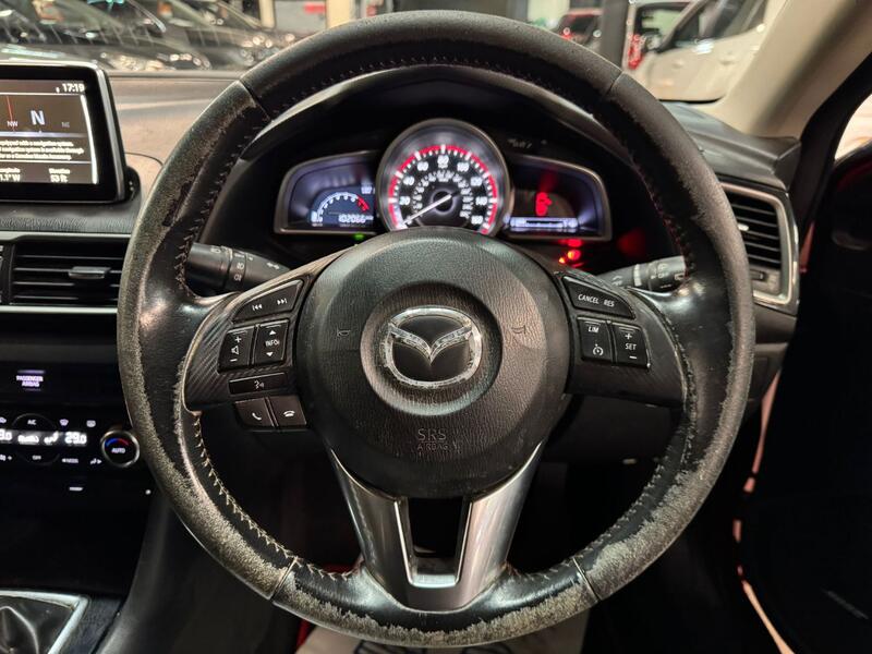 MAZDA MAZDA3 2.0 SKYACTIV-G Sport Black 2016