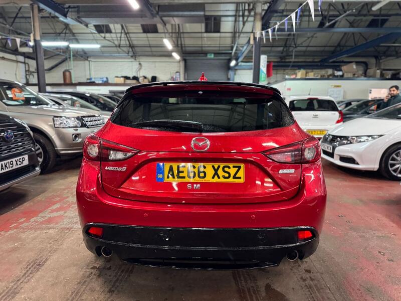 MAZDA MAZDA3 2.0 SKYACTIV-G Sport Black 2016