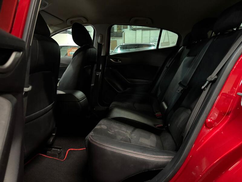 MAZDA MAZDA3 2.0 SKYACTIV-G Sport Black 2016
