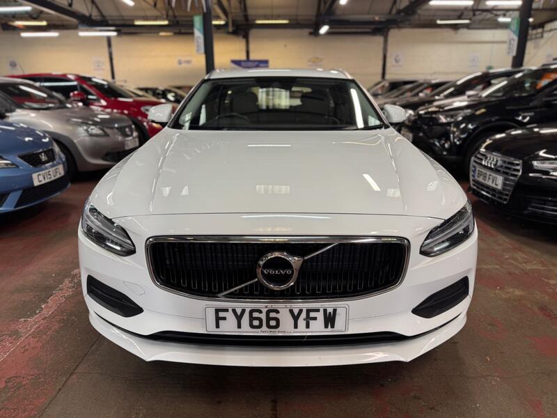 VOLVO V90 2.0 Momentum Plus D4 2016