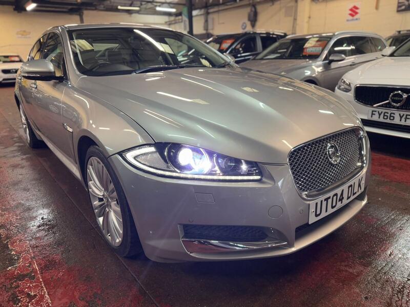 JAGUAR XF 2.2 d Portfolio 2012