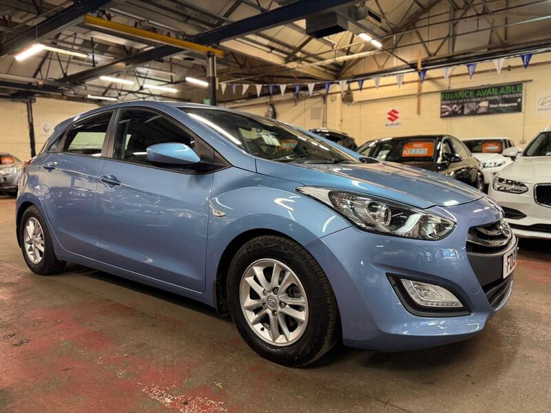HYUNDAI I30 1.6 CRDi Blue Drive Active 2013