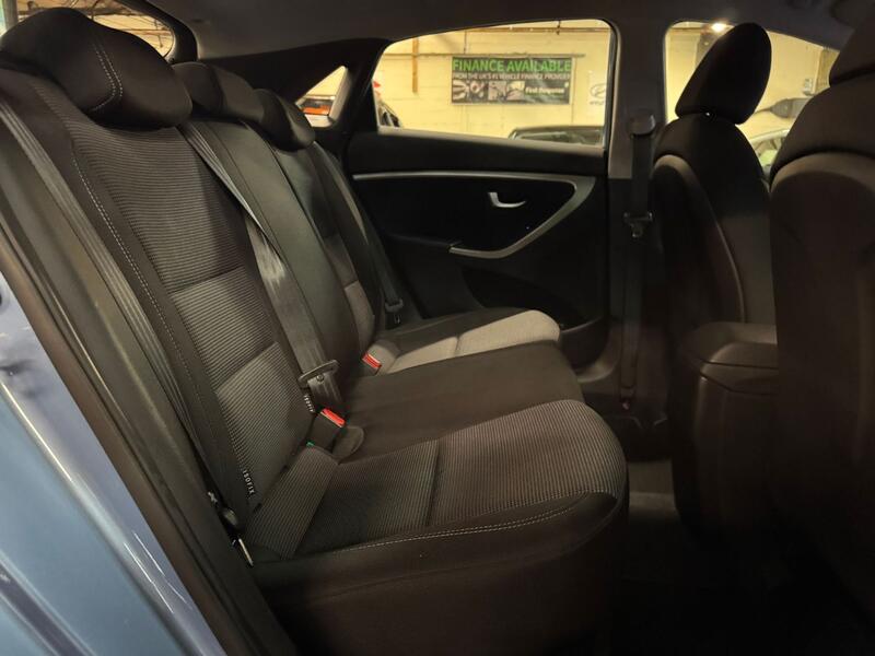 HYUNDAI I30 1.6 CRDi Blue Drive Active 2013