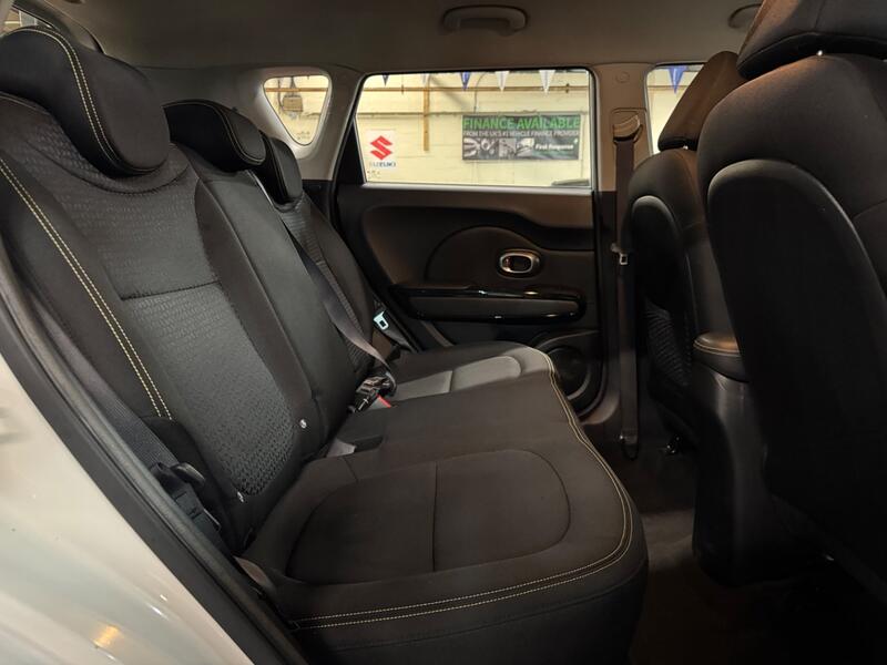 KIA SOUL 1.6 CRDi Connect Plus 2014