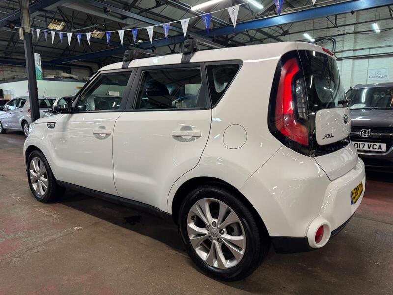 KIA SOUL 1.6 CRDi Connect Plus 2014