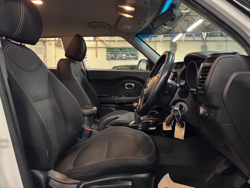 KIA SOUL 1.6 CRDi Connect Plus 2014