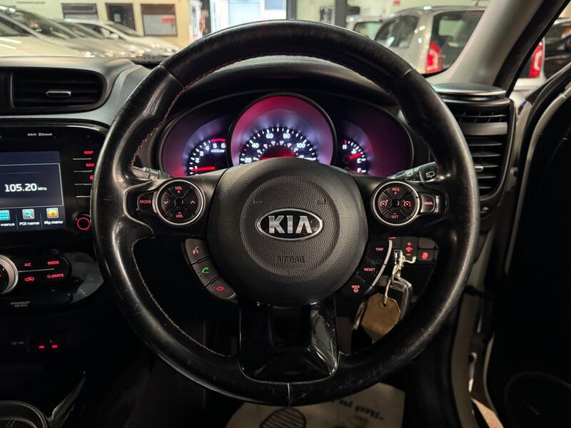 KIA SOUL 1.6 CRDi Connect Plus 2014