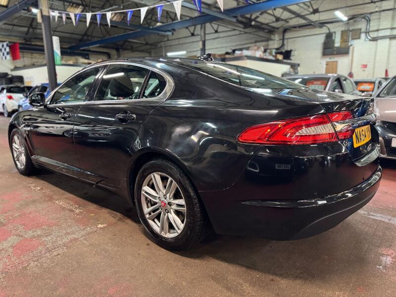 JAGUAR XF 2.2 d Luxury 2015