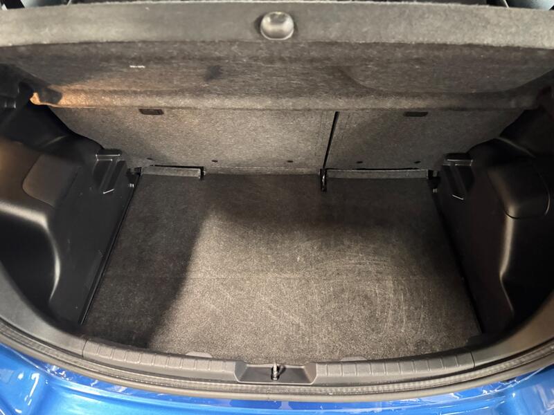 TOYOTA YARIS 1.3 Dual VVT-i Design 2016