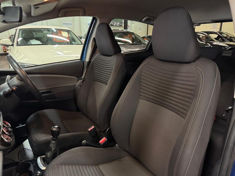 TOYOTA YARIS 1.3 Dual VVT-i Design 2016