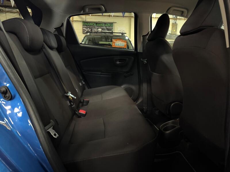 TOYOTA YARIS 1.3 Dual VVT-i Design 2016