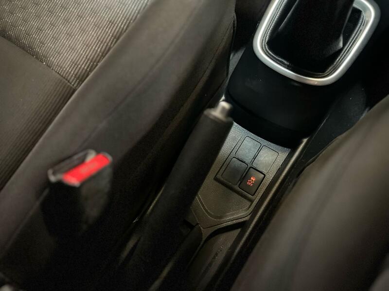 TOYOTA YARIS 1.3 Dual VVT-i Icon 2015