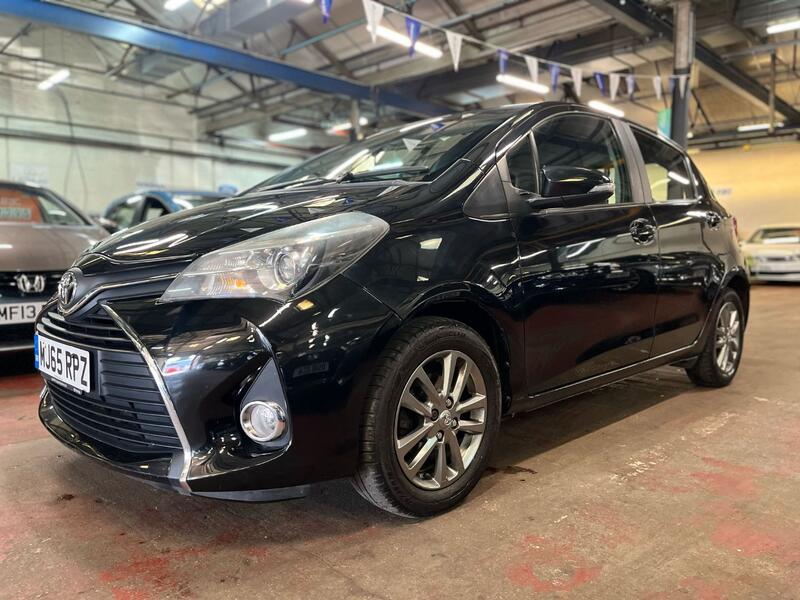 TOYOTA YARIS 1.3 Dual VVT-i Icon 2015