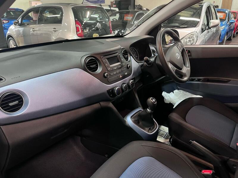 HYUNDAI I10 1.0 SE 2014