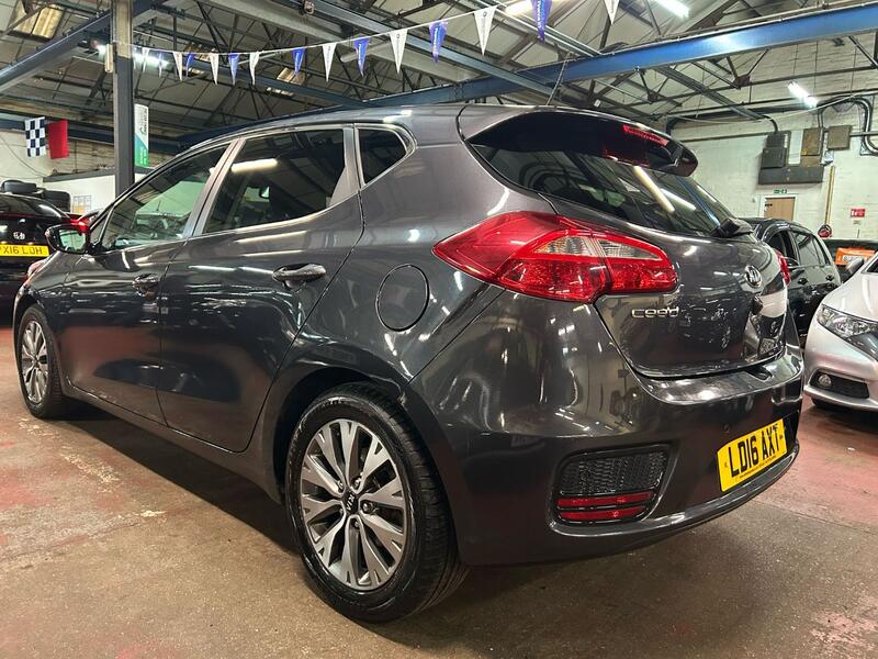 KIA CEED 1.6 CRDi 3 2016