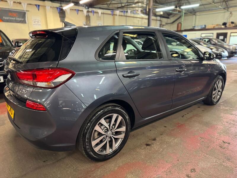HYUNDAI I30 1.6 CRDi Blue Drive SE 2017
