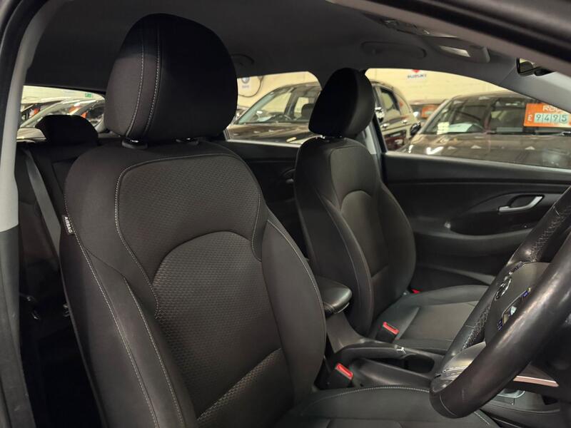 HYUNDAI I30 1.6 CRDi Blue Drive SE 2017