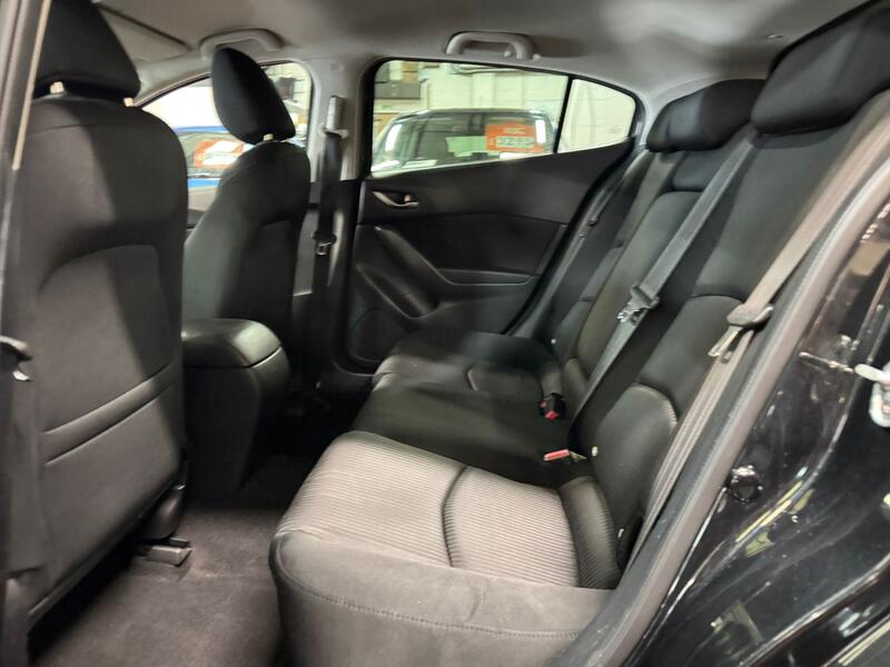 MAZDA MAZDA3 2.0 SKYACTIV-G SE-L Nav 2014