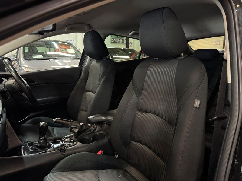 MAZDA MAZDA3 2.0 SKYACTIV-G SE-L Nav 2014