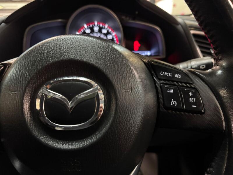 MAZDA MAZDA3 2.0 SKYACTIV-G SE-L Nav 2014