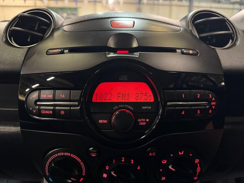 MAZDA MAZDA2 1.5 TS2 2012