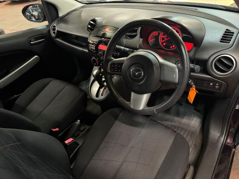 MAZDA MAZDA2 1.5 TS2 2012