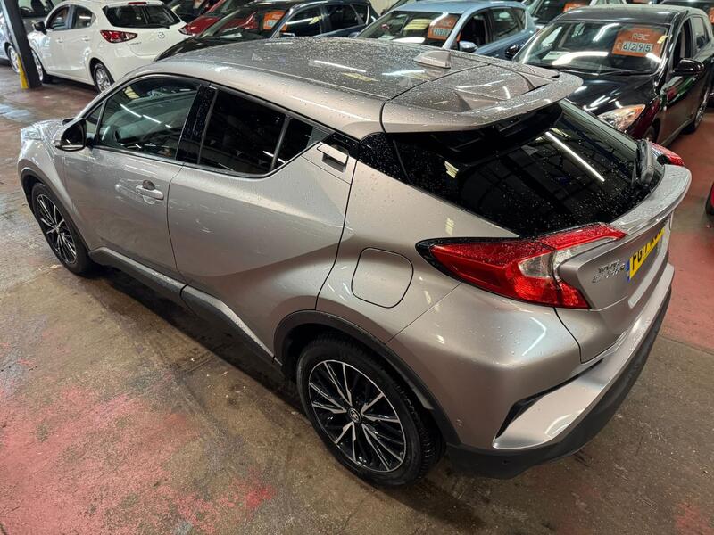 TOYOTA C-HR 1.8 VVT-h Excel 2017