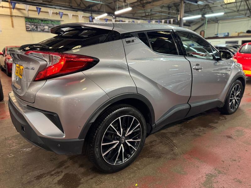 TOYOTA C-HR 1.8 VVT-h Excel 2017