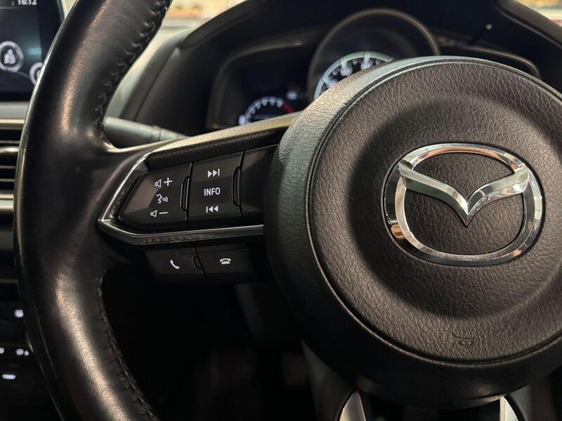 MAZDA MAZDA3 2.0 SKYACTIV-G SE-L Nav 2017