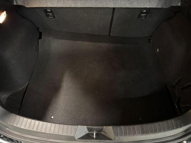 MAZDA MAZDA3 2.0 SKYACTIV-G SE-L Nav 2017