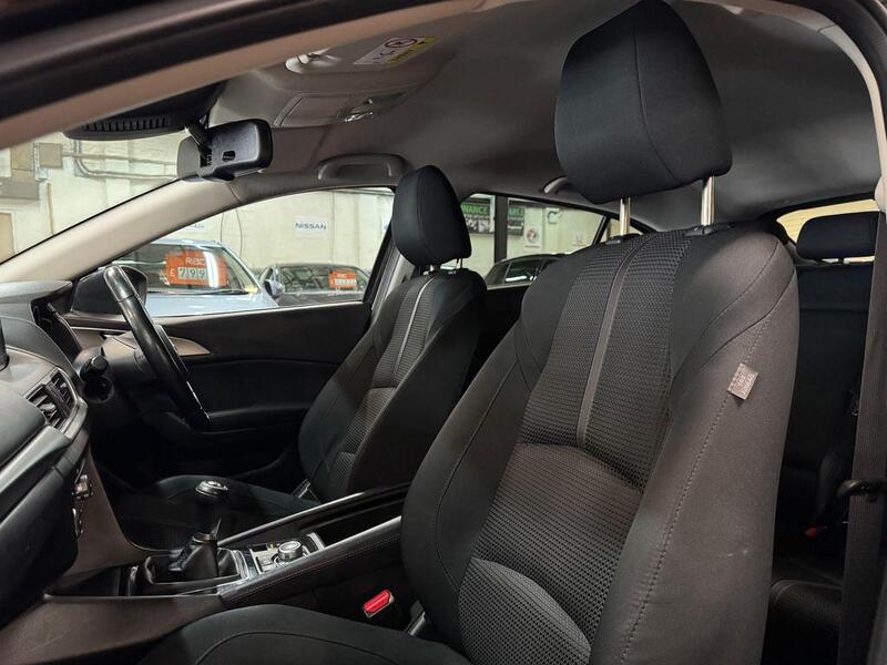 MAZDA MAZDA3 2.0 SKYACTIV-G SE-L Nav 2017