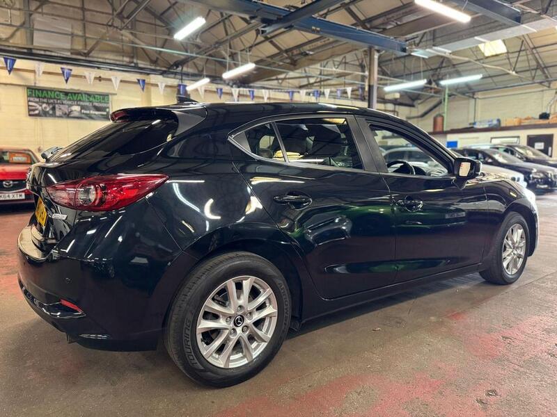 MAZDA MAZDA3 2.0 SKYACTIV-G SE-L Nav 2017
